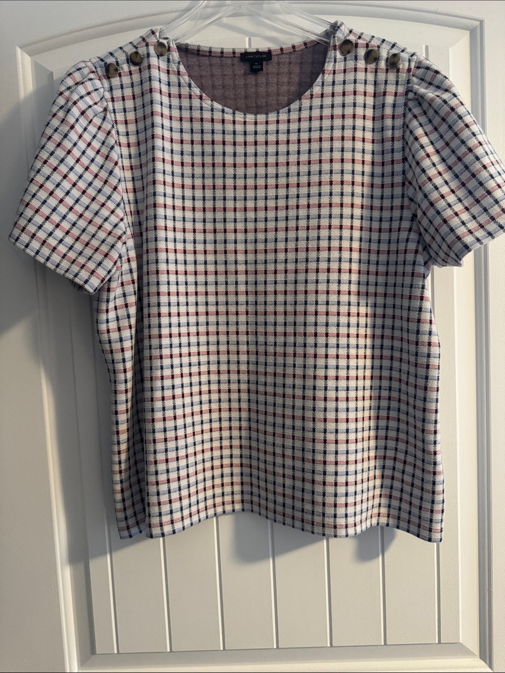 Ann Taylor Short Sleeve Plaid Top in White, Navy & Red